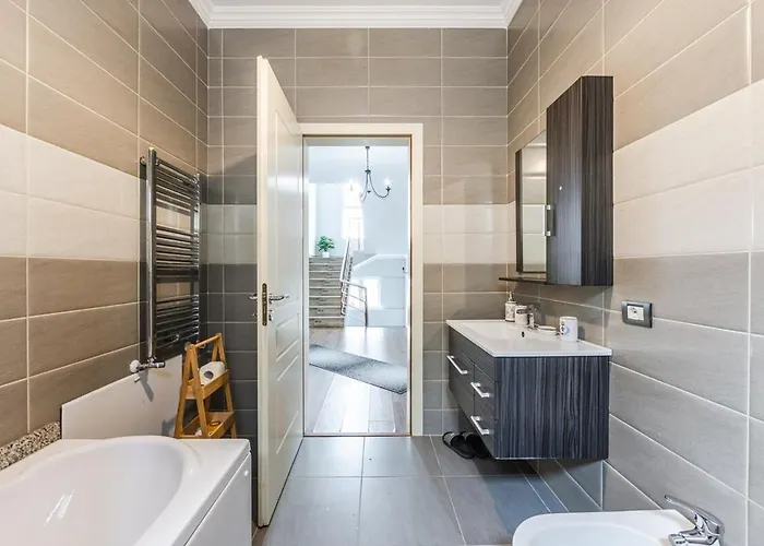 Liburna The House 度假居 Široka